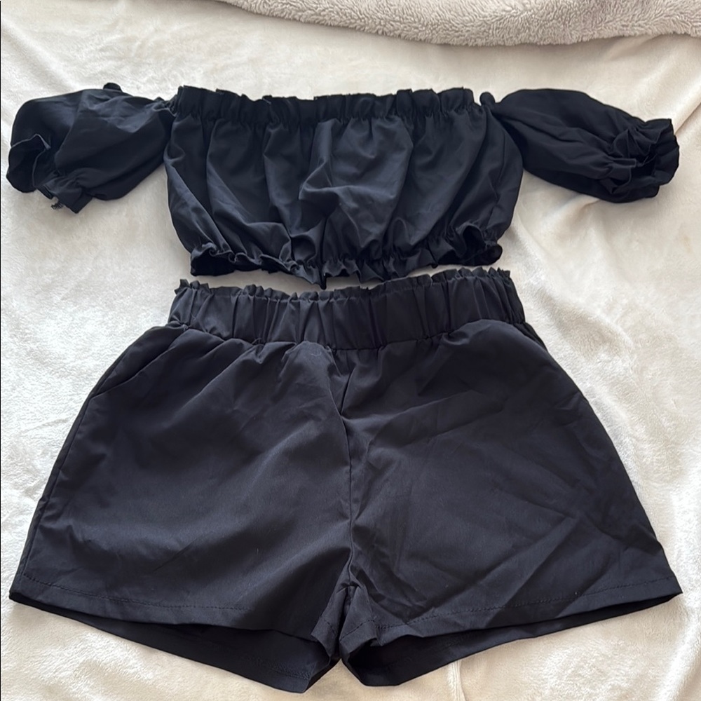 SHEIN Black Off-Shoulder Women's Shorts Set Large
